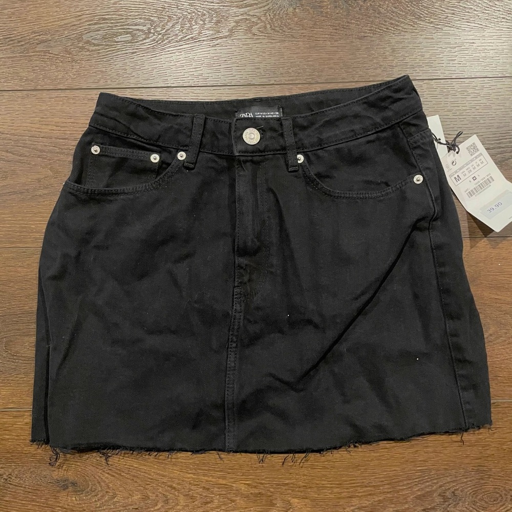 NWT Zara miniskirt